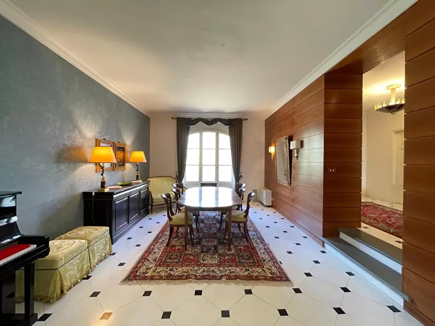 Immagine 29 di Villa in vendita  a Capraia E Limite