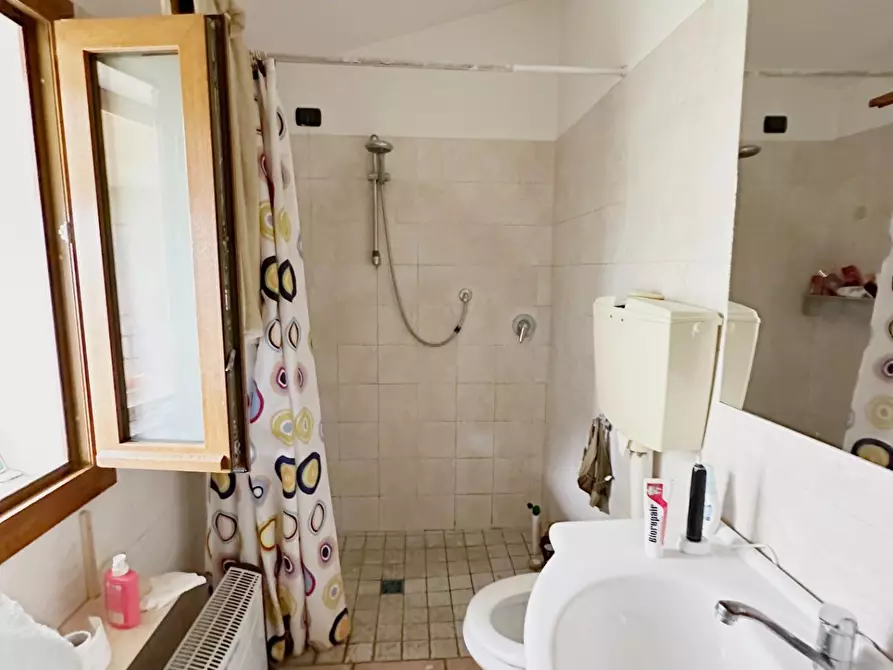 Immagine 24 di Casa bifamiliare in vendita  a Porcari