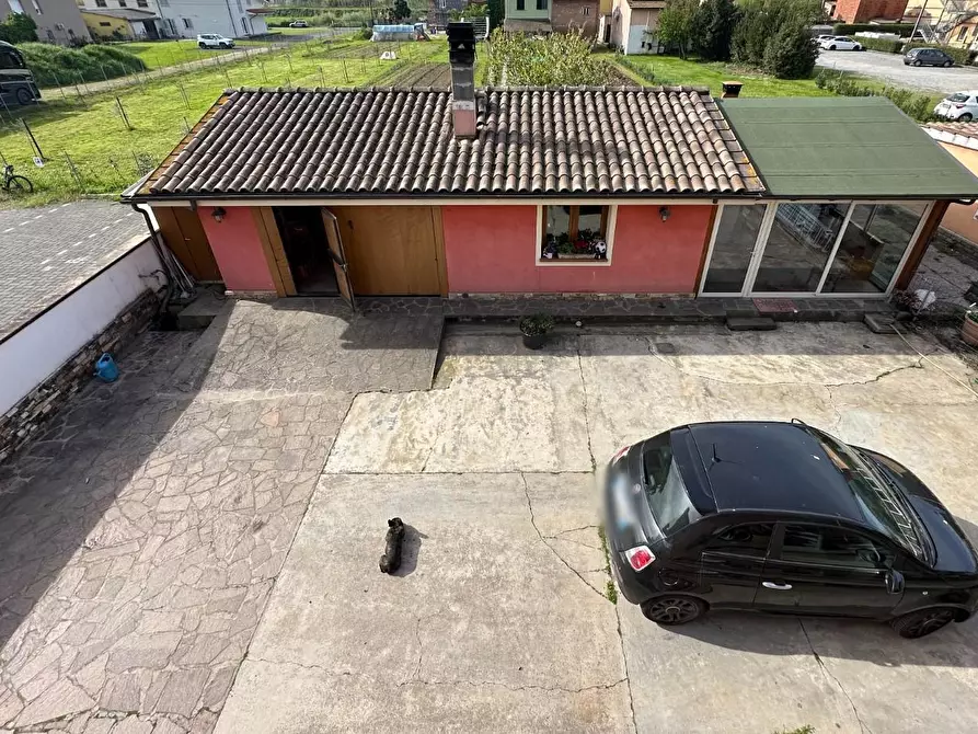 Immagine 21 di Casa bifamiliare in vendita  a Porcari