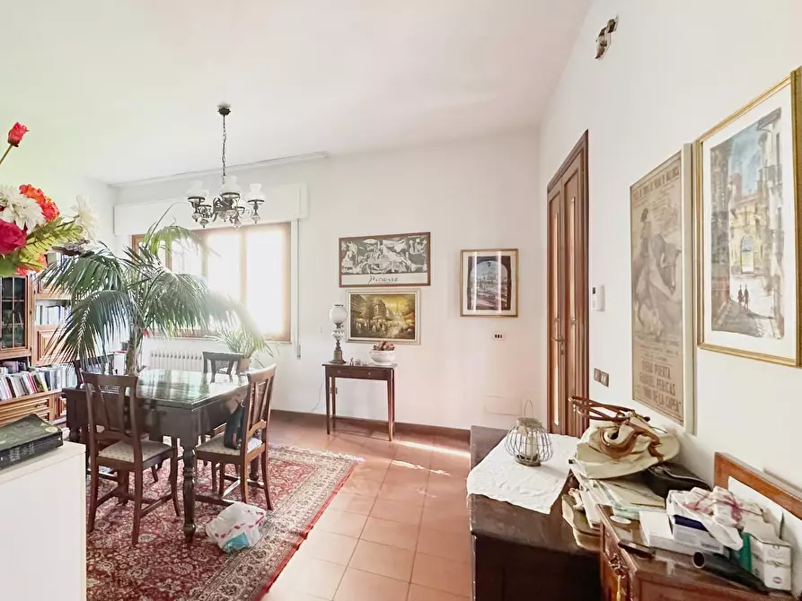 Immagine 4 di Casa bifamiliare in vendita  a Porcari