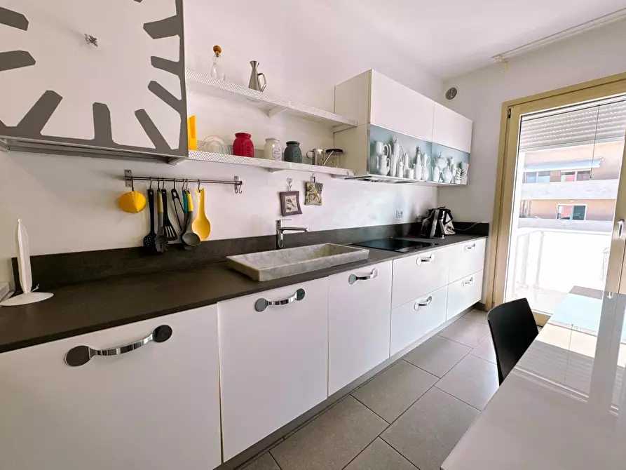 Immagine 6 di Appartamento in affitto  a Pisa