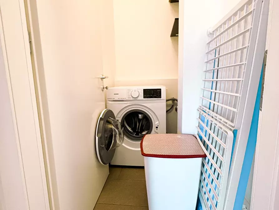 Immagine 26 di Appartamento in affitto  a Pisa