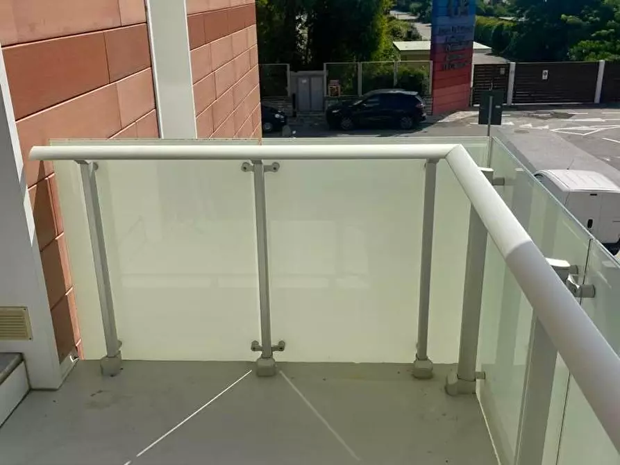 Immagine 13 di Appartamento in affitto  a Pisa