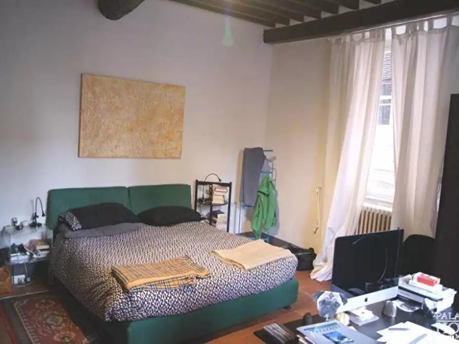 Immagine 9 di Appartamento in vendita  a Lucca