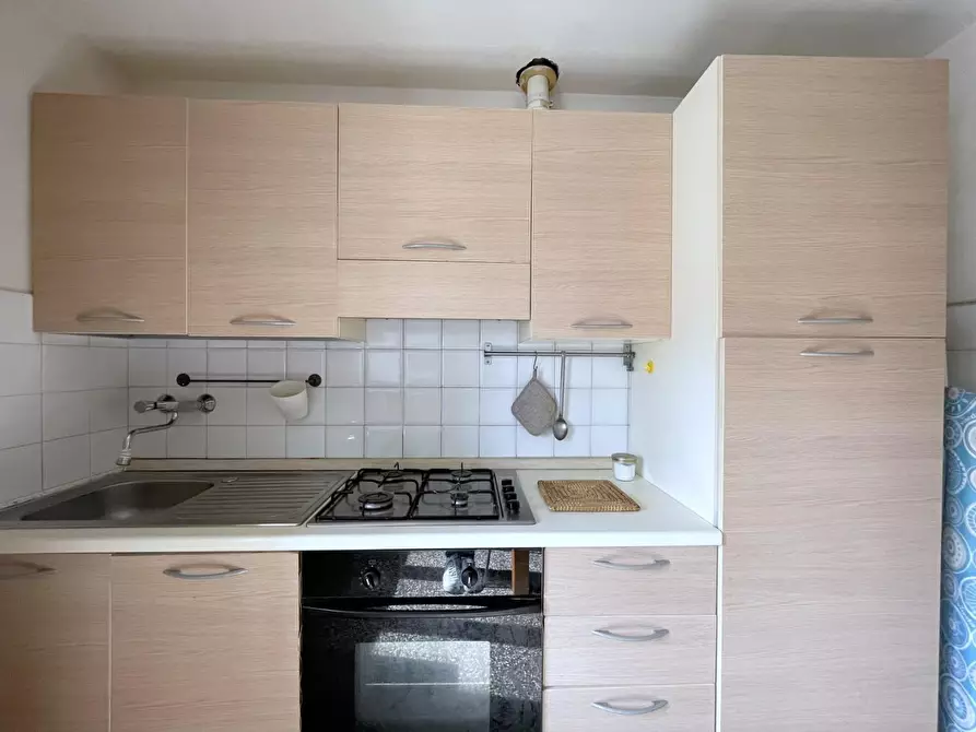 Immagine 8 di Appartamento in vendita  a Camaiore