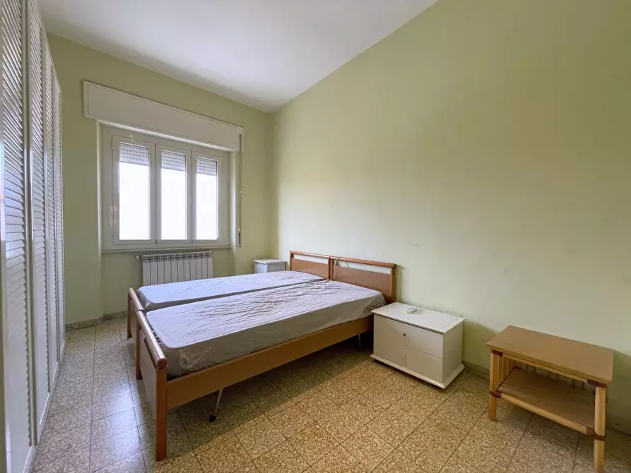 Immagine 21 di Appartamento in vendita  a Camaiore