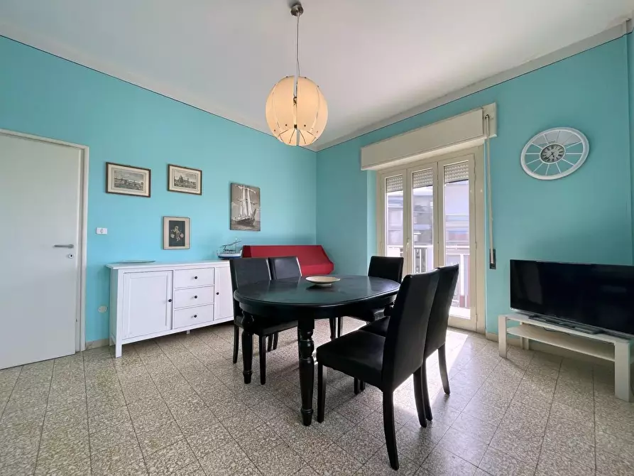 Immagine 13 di Appartamento in vendita  a Camaiore