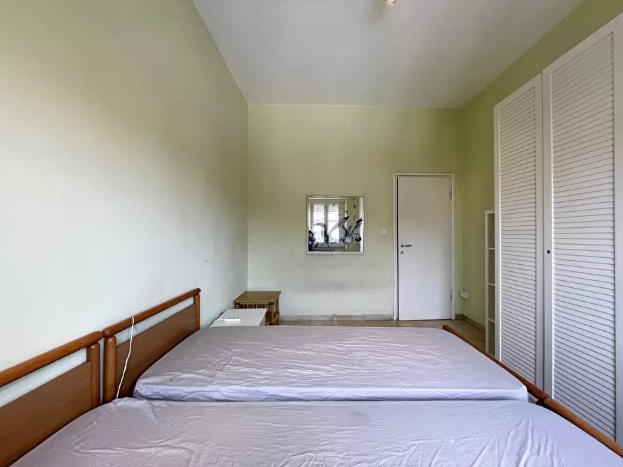 Immagine 24 di Appartamento in vendita  a Camaiore