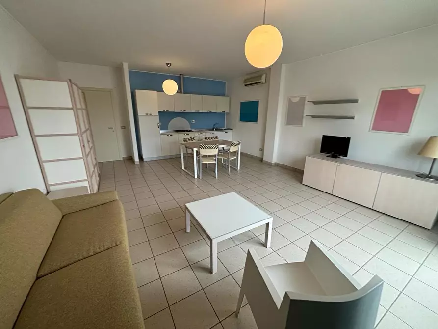 Immagine 2 di Appartamento in vendita  a Pisa