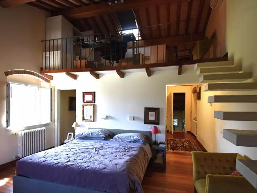 Immagine 61 di Villa in vendita  a Pietrasanta