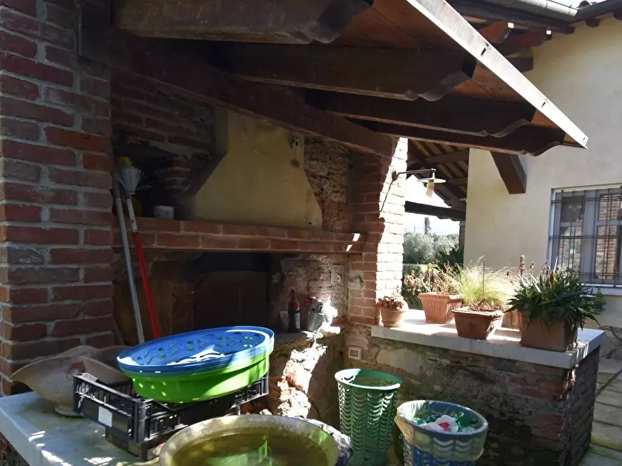 Immagine 27 di Villa in vendita  a Pietrasanta