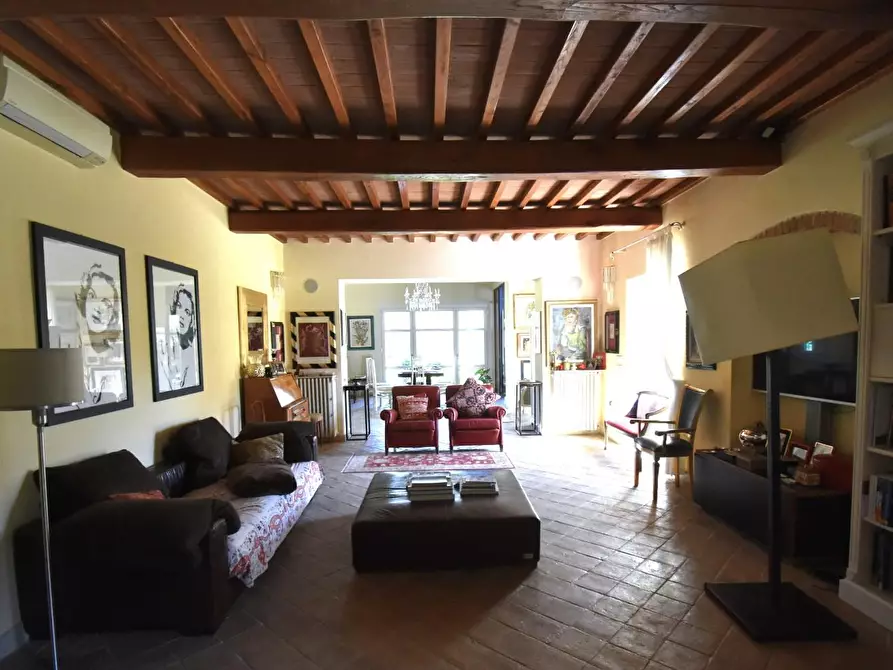 Immagine 33 di Villa in vendita  a Pietrasanta
