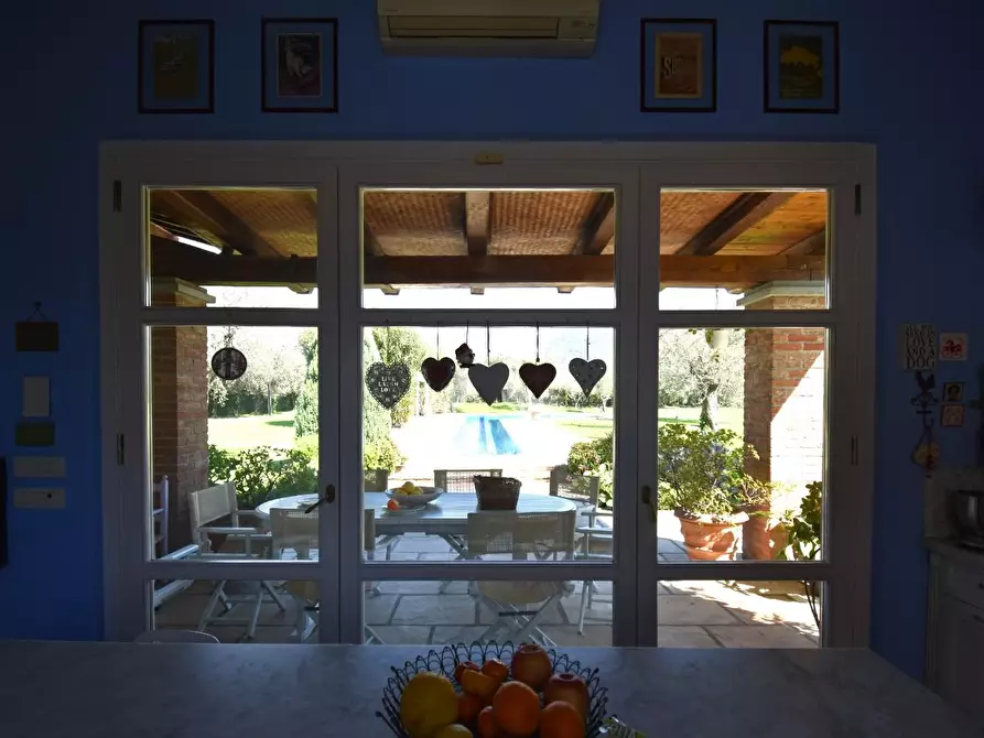 Immagine 31 di Villa in vendita  a Pietrasanta