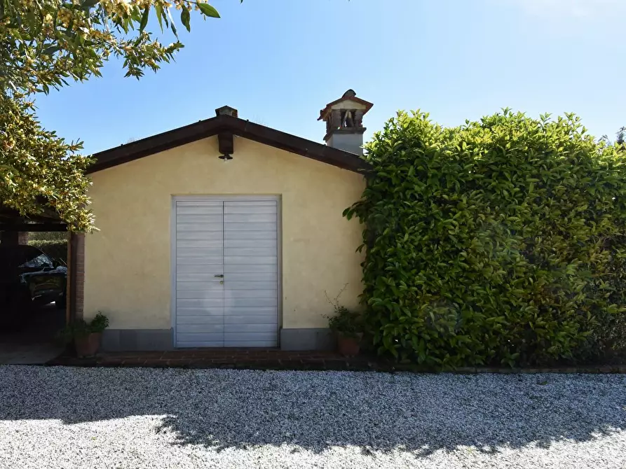 Immagine 75 di Villa in vendita  a Pietrasanta