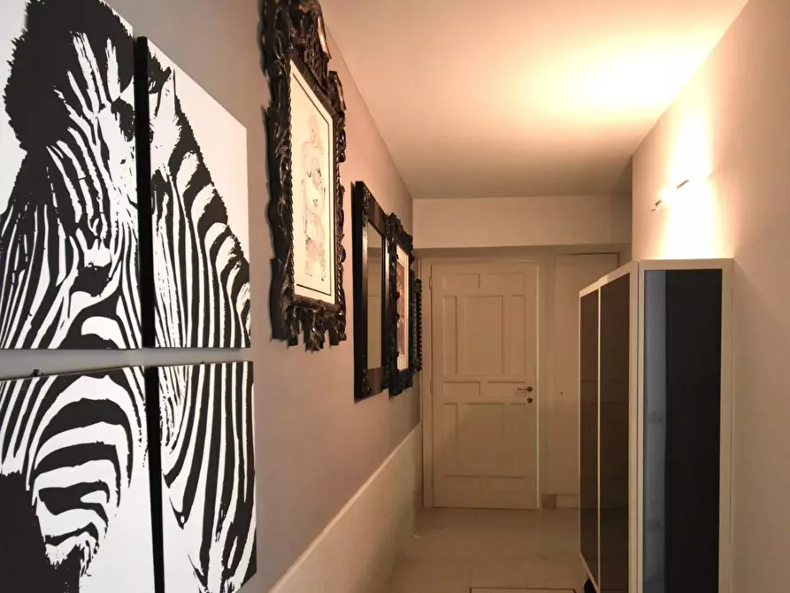 Immagine 47 di Villa in vendita  a Pietrasanta