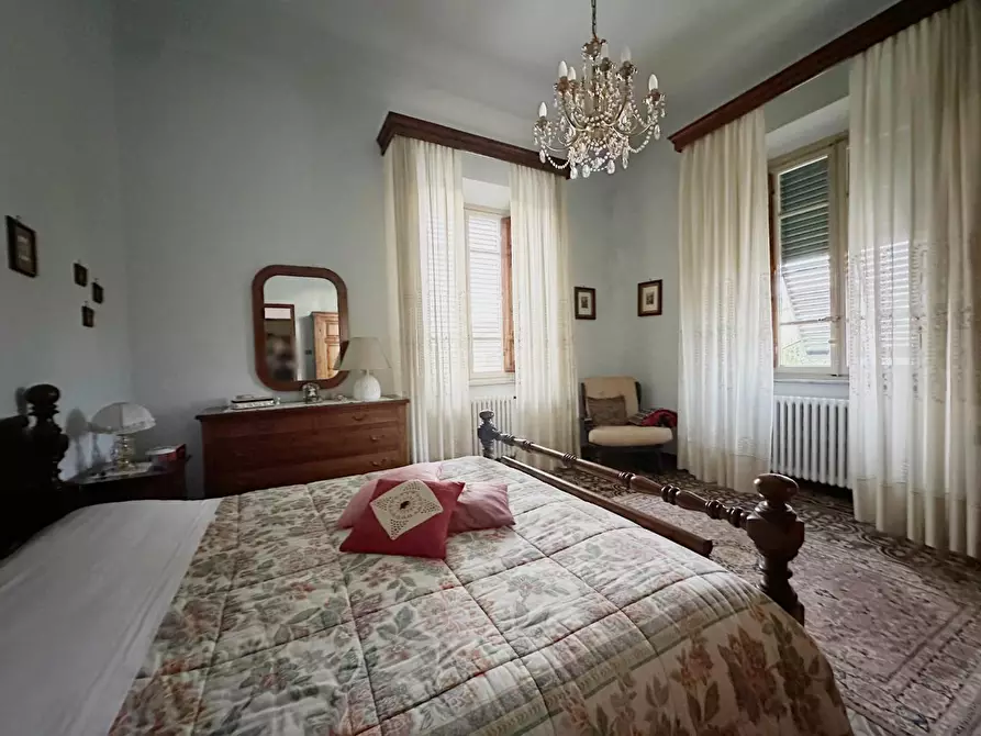 Immagine 16 di Villa in vendita  a Capannori