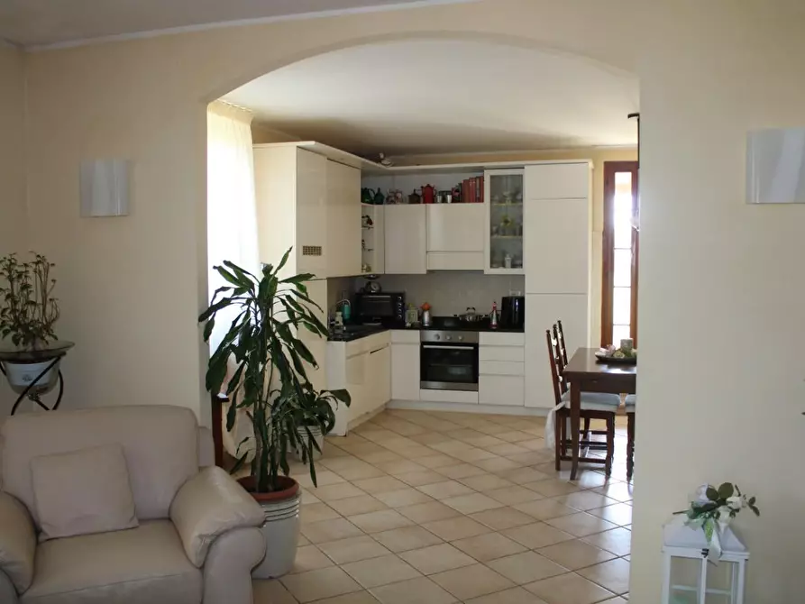 Immagine 3 di Casa indipendente in vendita  a Fauglia