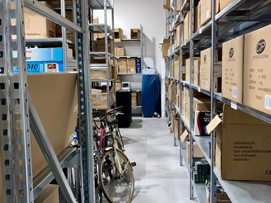 Immagine 13 di Attività artigianale in vendita  a Vicopisano