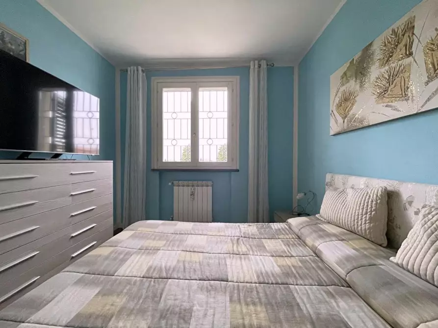 Immagine 30 di Villetta a schiera in vendita  a Camaiore