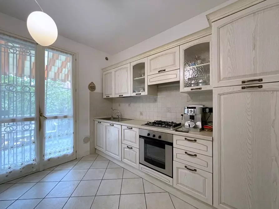 Immagine 7 di Villetta a schiera in vendita  a Camaiore