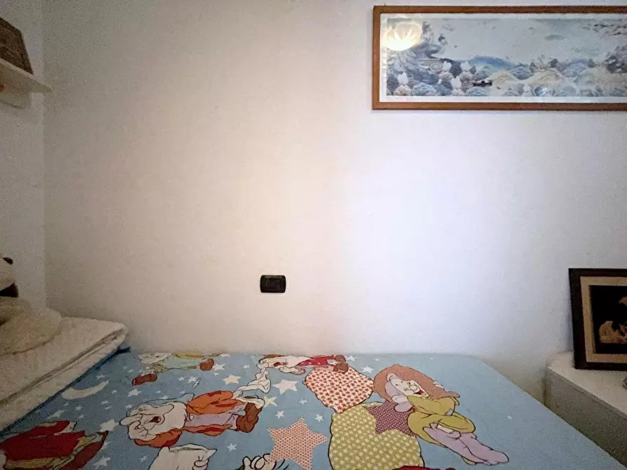 Immagine 35 di Villetta a schiera in vendita  a Camaiore