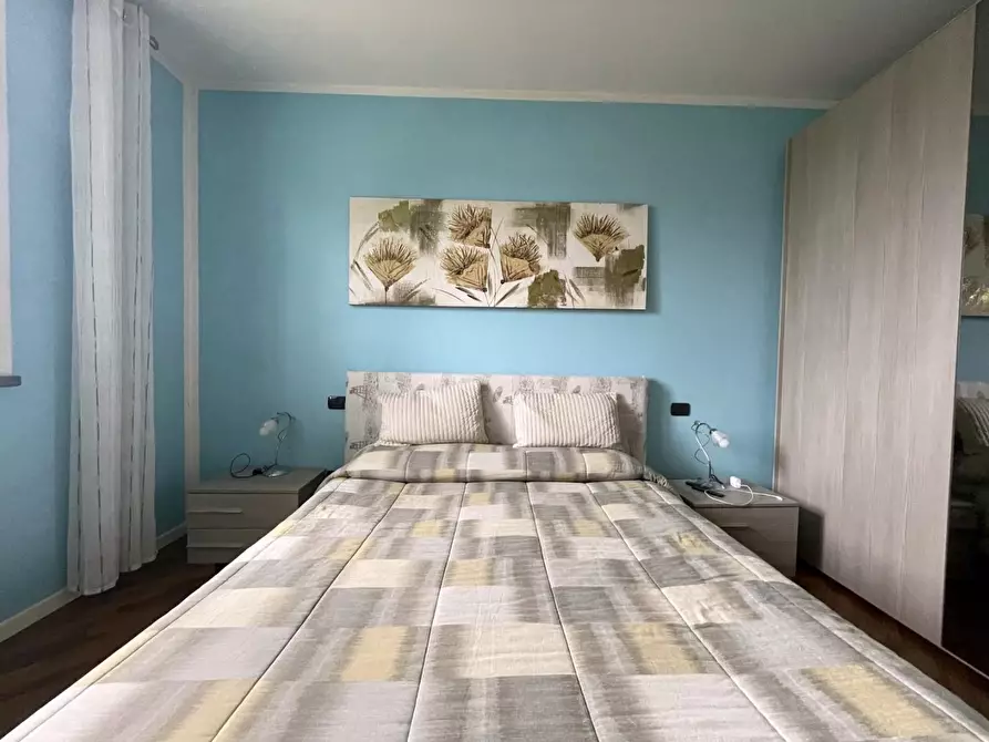 Immagine 29 di Villetta a schiera in vendita  a Camaiore