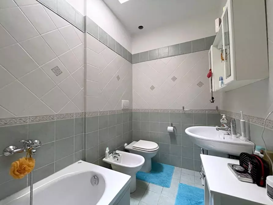 Immagine 40 di Villetta a schiera in vendita  a Camaiore