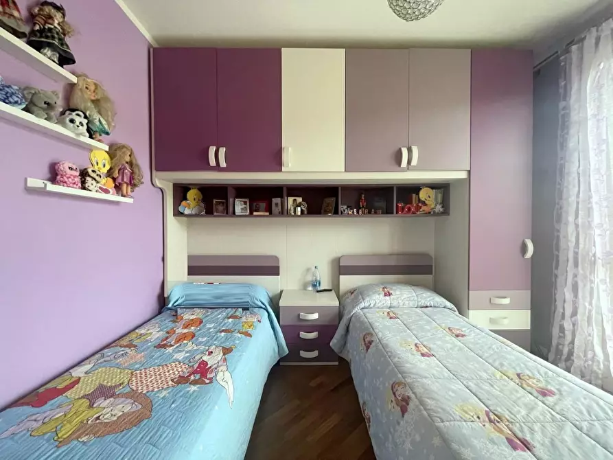 Immagine 45 di Villetta a schiera in vendita  a Camaiore