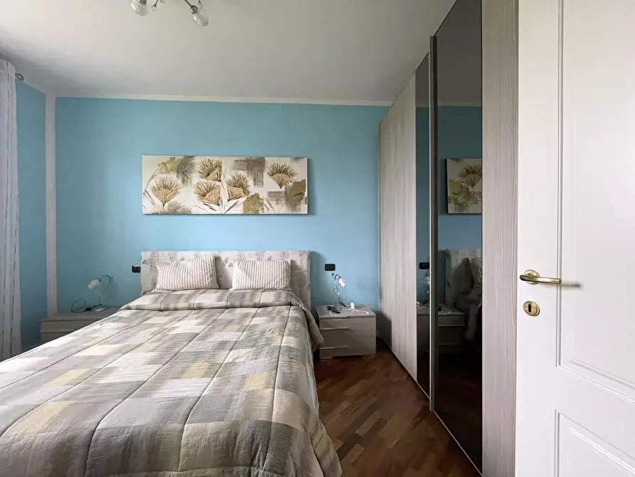 Immagine 28 di Villetta a schiera in vendita  a Camaiore