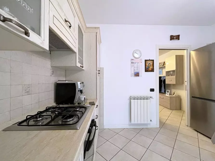 Immagine 9 di Villetta a schiera in vendita  a Camaiore