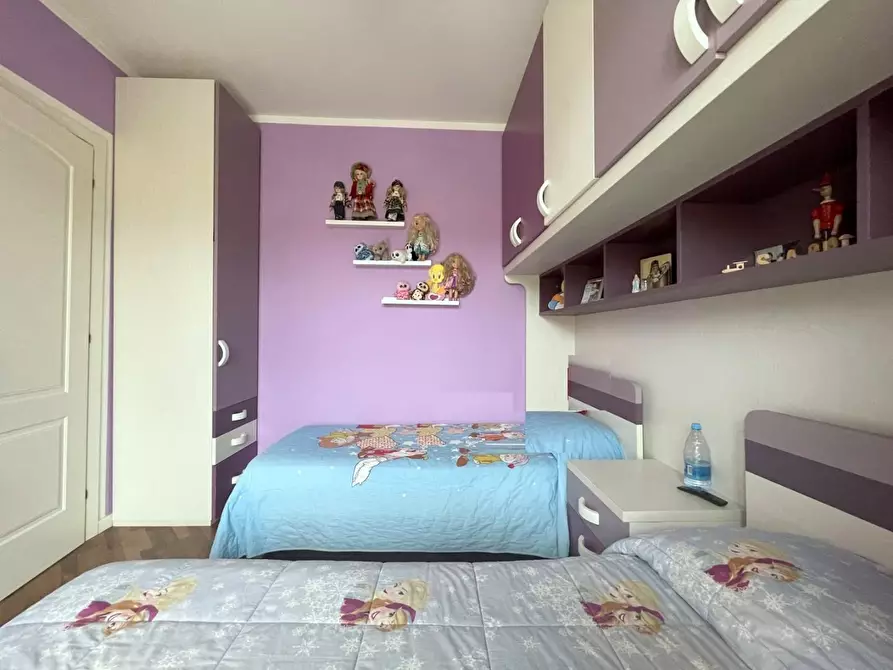 Immagine 47 di Villetta a schiera in vendita  a Camaiore