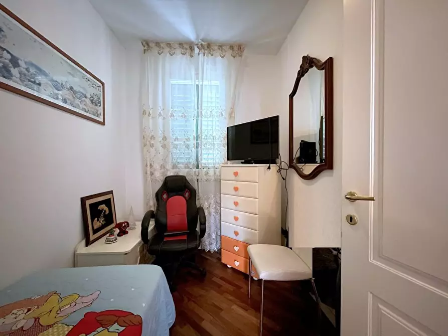 Immagine 34 di Villetta a schiera in vendita  a Camaiore