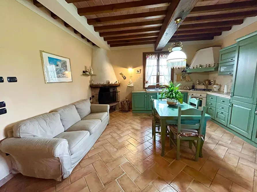 Immagine 39 di Casa colonica in vendita  a Santa Croce Sull'arno