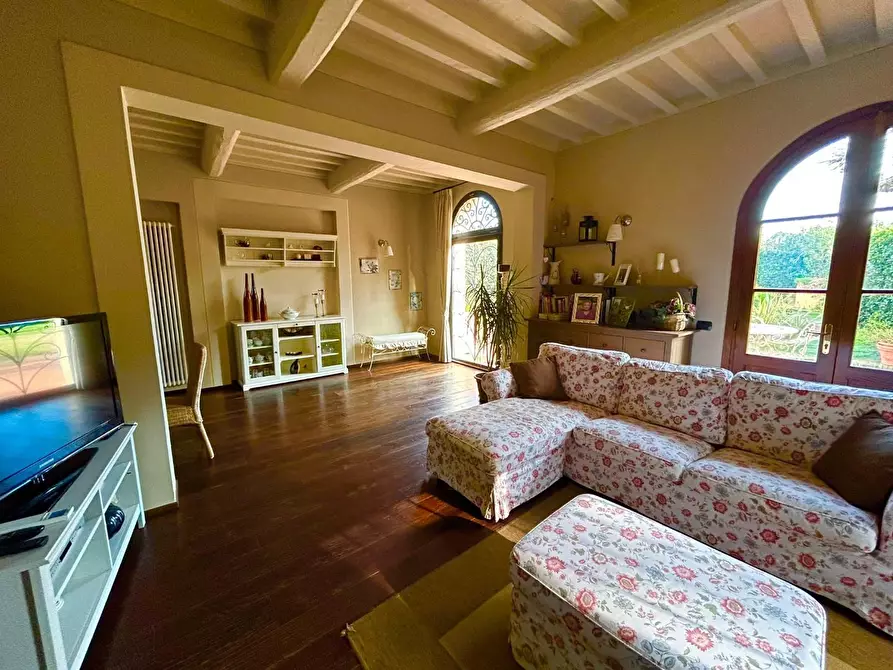 Immagine 31 di Casa colonica in vendita  a Santa Croce Sull'arno