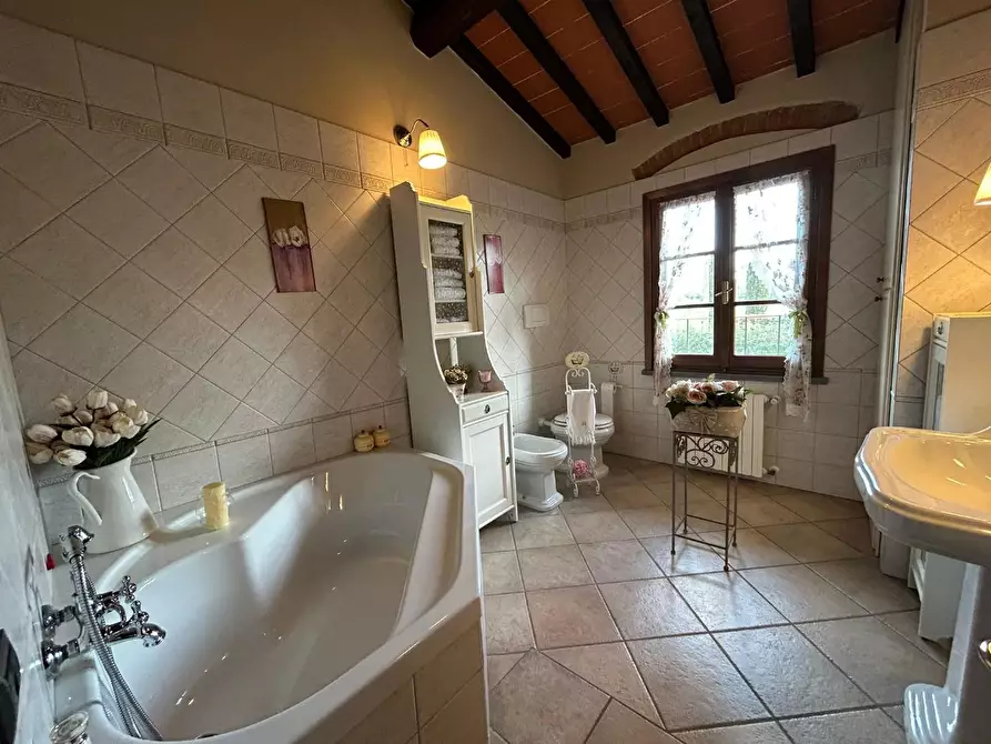 Immagine 51 di Casa colonica in vendita  a Santa Croce Sull'arno