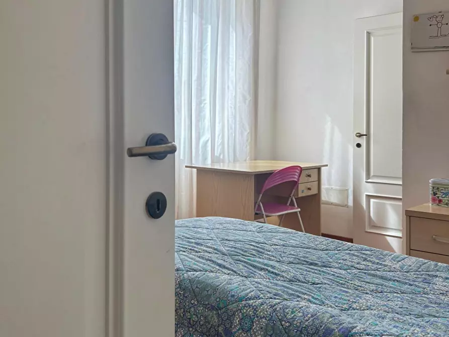 Immagine 22 di Villa in vendita  a Livorno