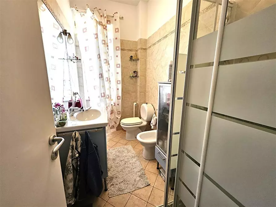 Immagine 10 di Appartamento in vendita  a Massa