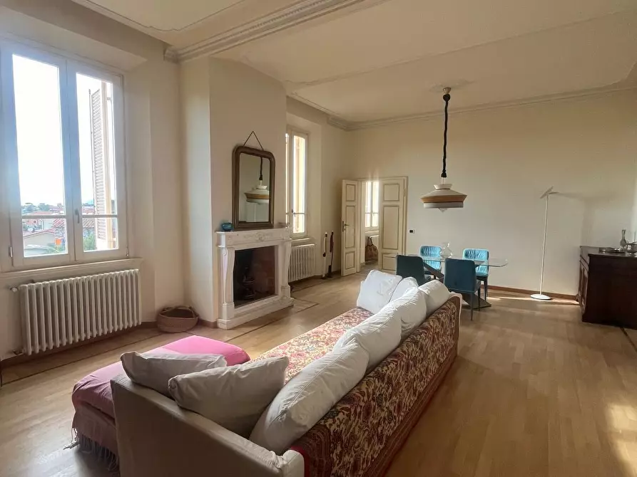 Immagine 9 di Appartamento in affitto  a Pietrasanta