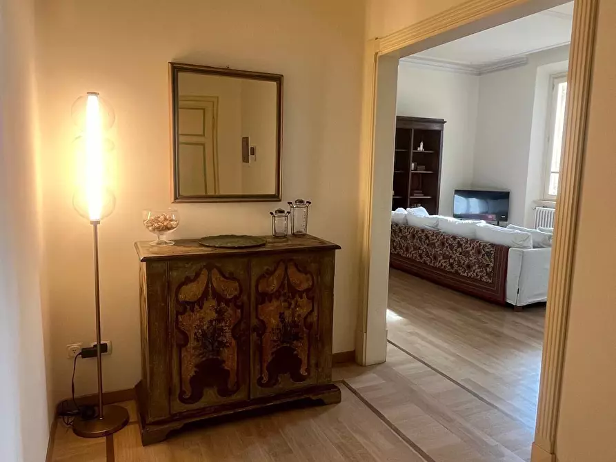 Immagine 22 di Appartamento in affitto  a Pietrasanta