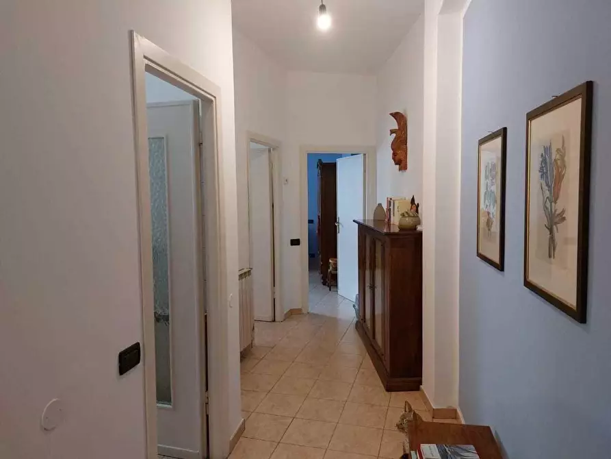 Immagine 19 di Appartamento in vendita  a Sarzana