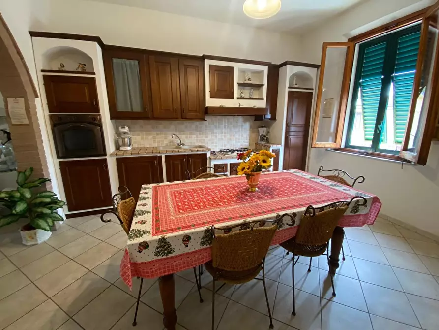 Immagine 26 di Villa in vendita  a San Miniato