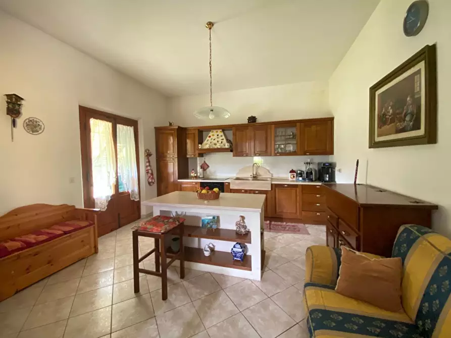 Immagine 6 di Villa in vendita  a San Miniato