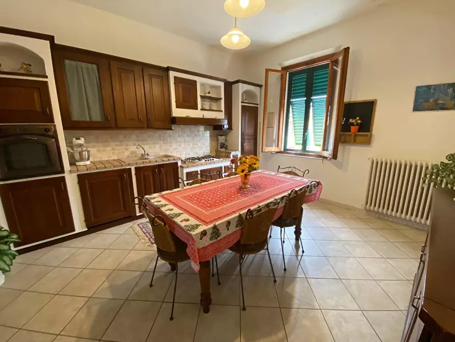 Immagine 25 di Villa in vendita  a San Miniato