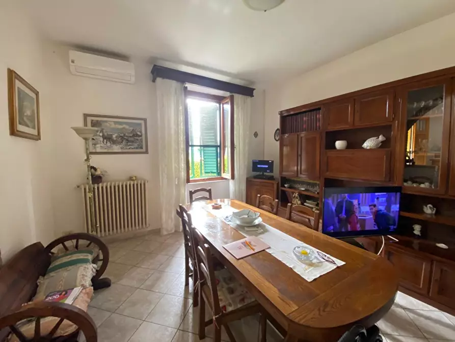 Immagine 3 di Villa in vendita  a San Miniato
