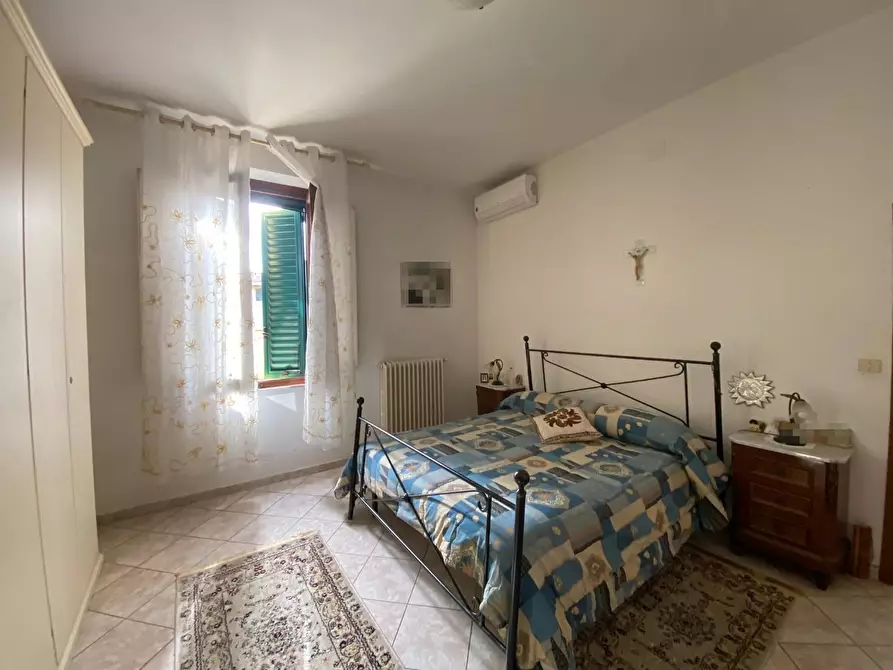 Immagine 11 di Villa in vendita  a San Miniato