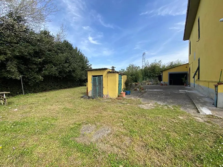 Immagine 35 di Villa in vendita  a San Miniato