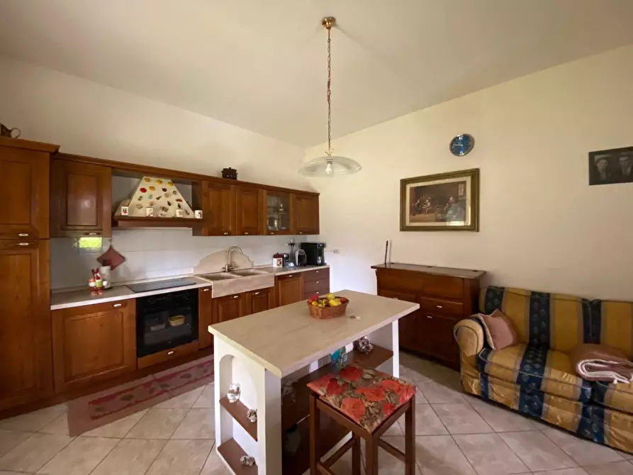 Immagine 4 di Villa in vendita  a San Miniato