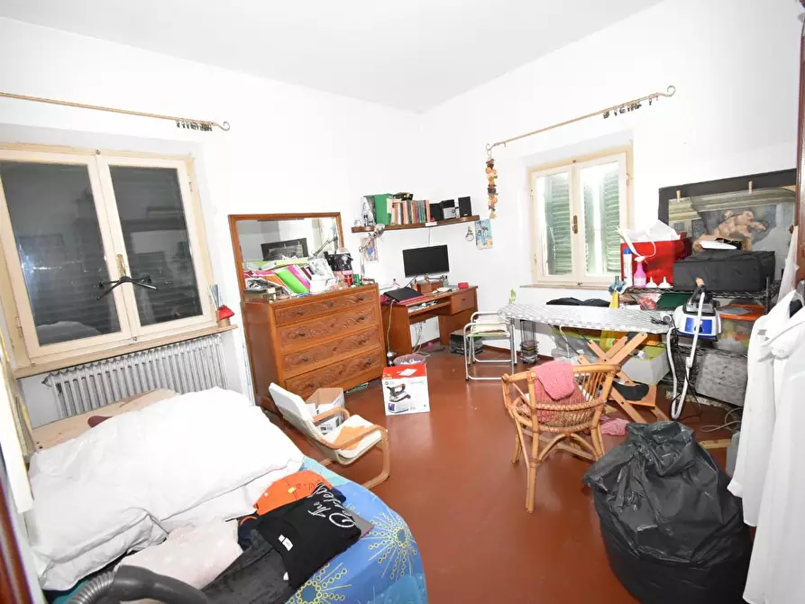 Immagine 58 di Villa in vendita  a Vecchiano