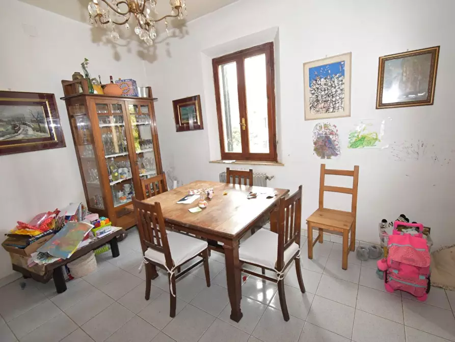 Immagine 52 di Villa in vendita  a Vecchiano