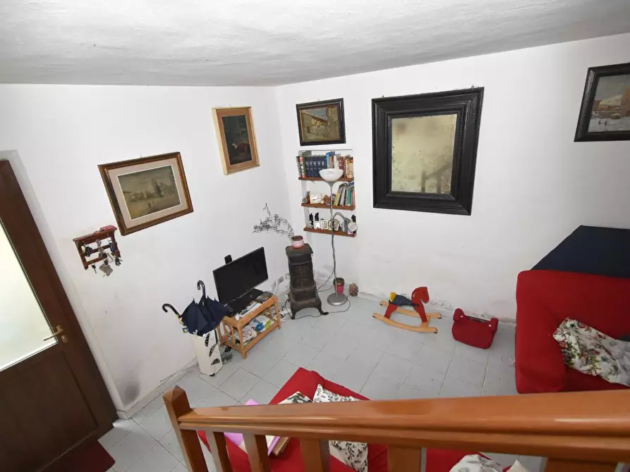 Immagine 47 di Villa in vendita  a Vecchiano